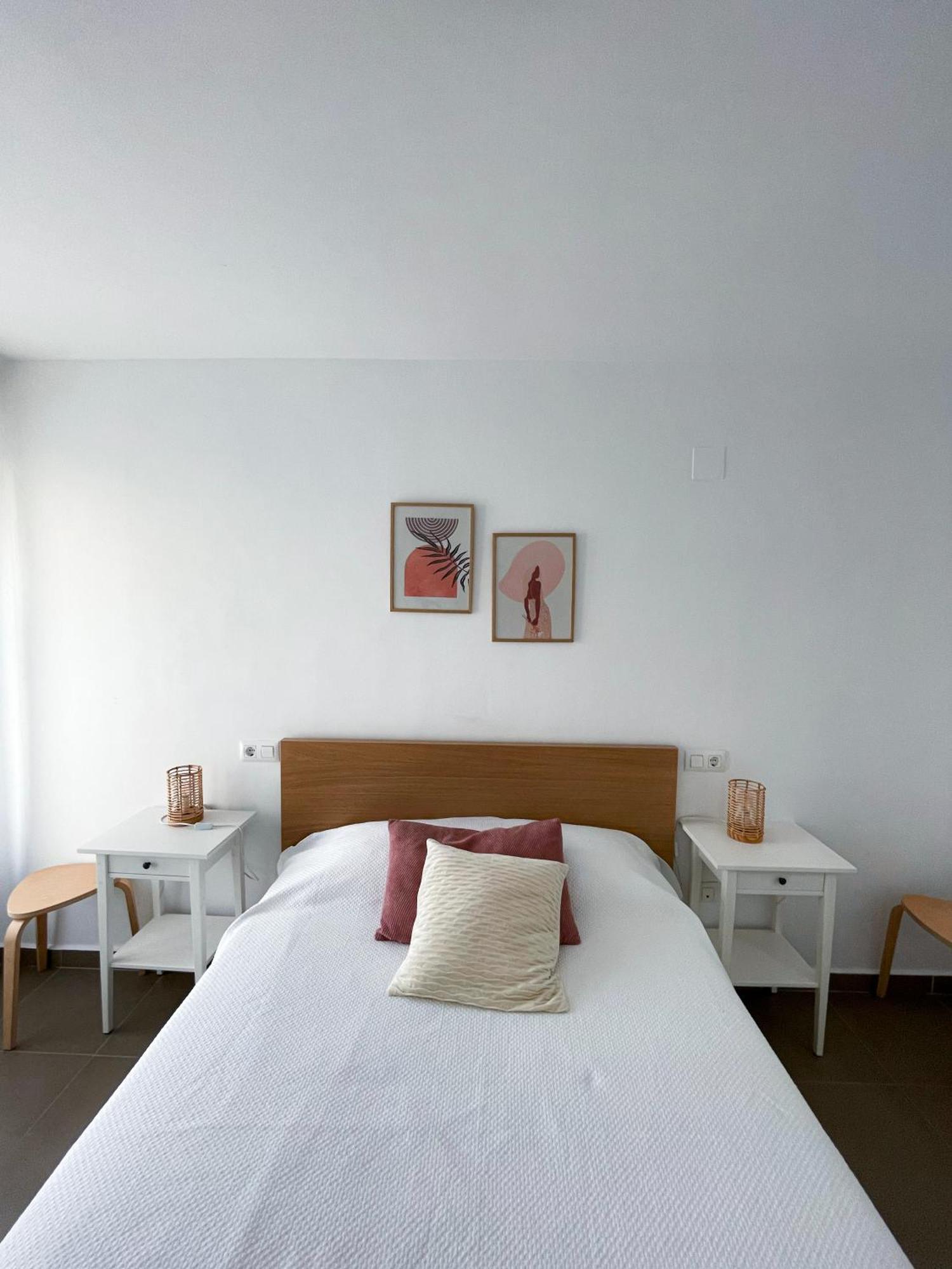 Habitaciones Privadas Con Bano En Piso Centrico 간디아 외부 사진